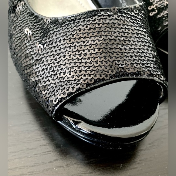 Tahari Leather Sequin Platform Heels - Picture 3 of 15